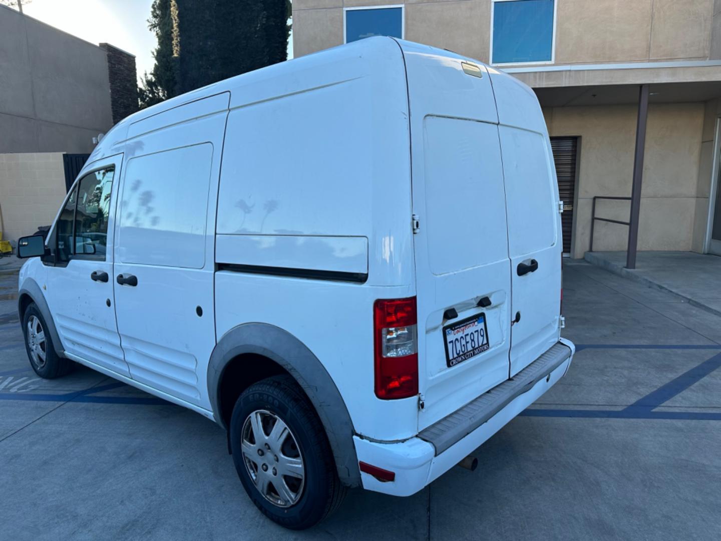 2012 White /Black Ford Transit Connect XLT with Rear Door Glass (NM0LS7BN0CT) with an 2.0L L4 DOHC 16V engine, 4-Speed Automatic transmission, located at 30 S. Berkeley Avenue, Pasadena, CA, 91107, (626) 248-7567, 34.145447, -118.109398 - Great price point for a work van. - Photo#2